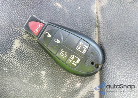 2014 Chrysler Town & Country Touring from USA, damaged, VIN 2C4RC1BG0ER399584